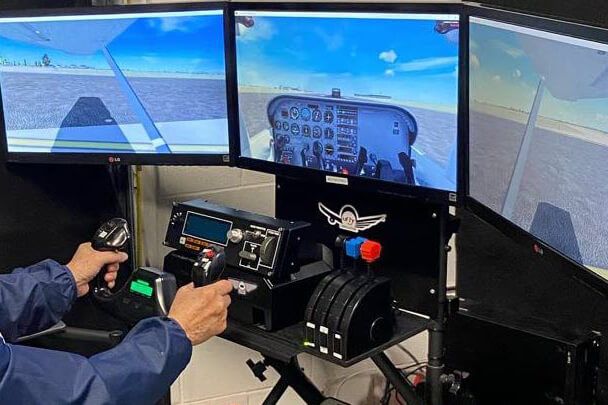 Cessna Flight Simulator Experience in Toronto